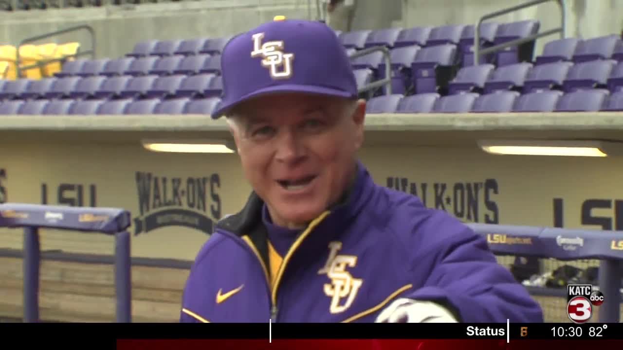 Paul Mainieri Bids Farewell to LSU