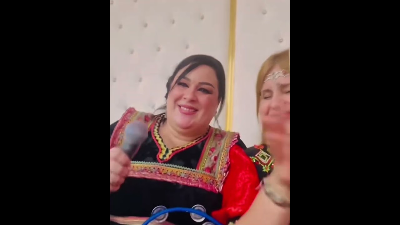 Taous arhab en duo avec chahra nath wartiran 