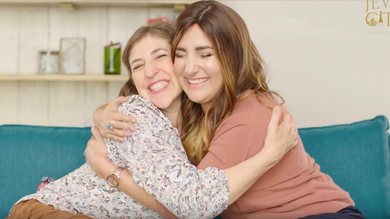 Mayim Bialik's Journey to Jewish Observance With The Help of Jew in the City