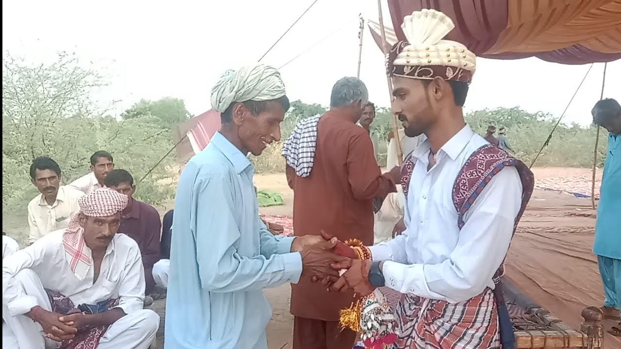 \\Hindu \\dulha \\wedding\\ in Pakistan\\beautiful \\place registan thko hadfarid \\