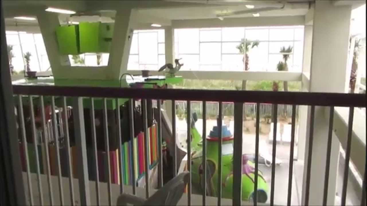 Not happy with the room (Vlog) Crown Reef Resort Myrtle Beach South Carolina