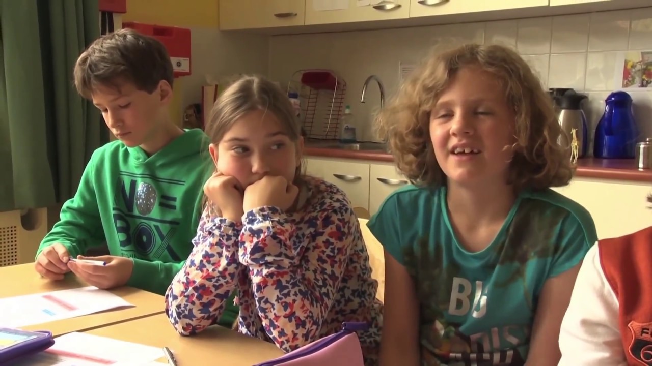 Mijn kind is meertalig / Moje dziecko jest wielojęzyczne (met Poolse ondertiteling)