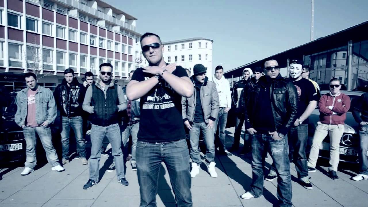 DAYDOE - R&Uuml;SSELSHEIM [MUSIKVIDEO]