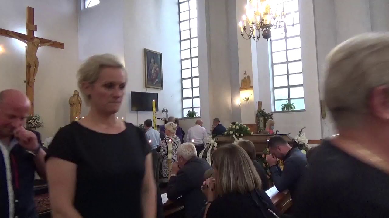 15 07 2020 pogrzeb Bronisławy stacja na cmentarzu Korzeniów
