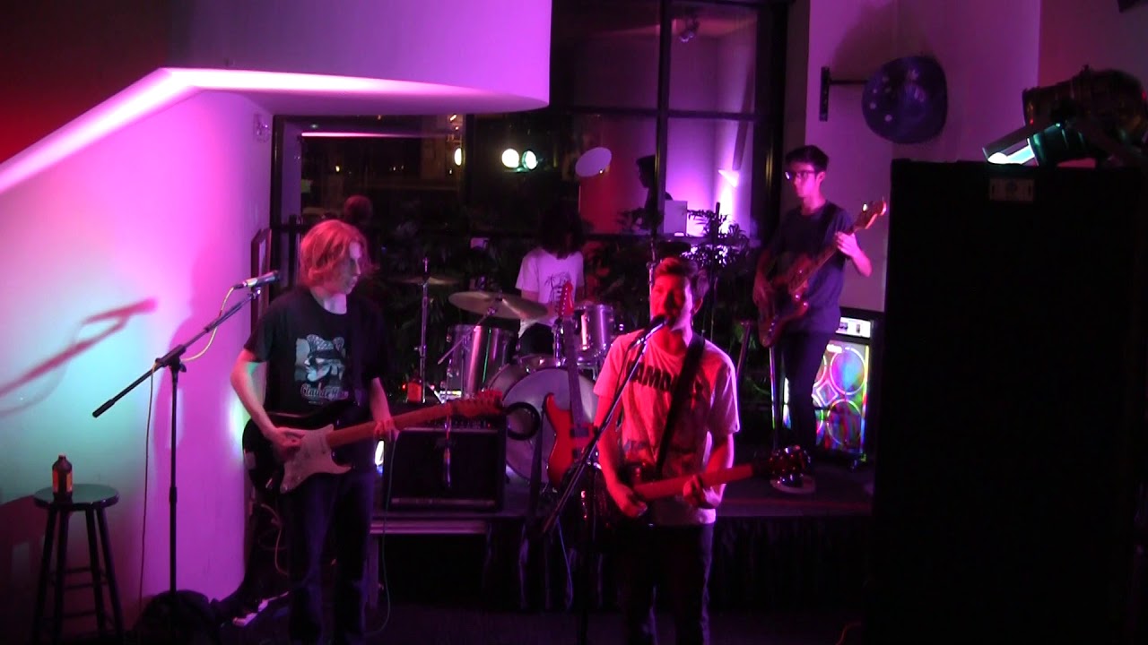 Cismic - Holy Dagger live at the Chatswood Club