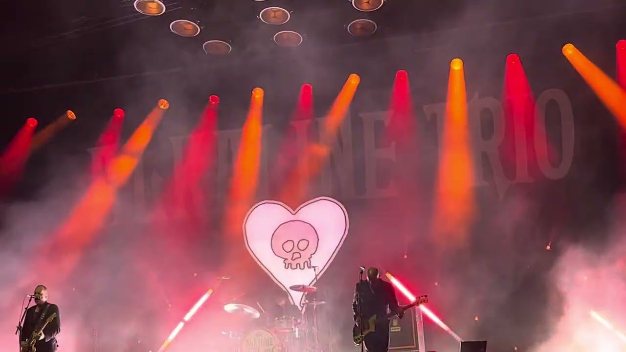 Alkaline Trio - Calling All Skeletons LIVE @ BankNH Pavilion l Gilford NH l 9/9/2025