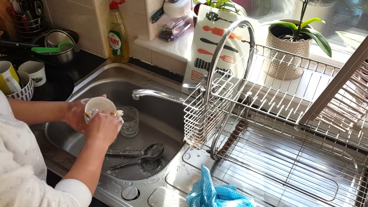 Indian Morning Kitchen Cleaning Routine / Everyday cleaning Under 25 mins