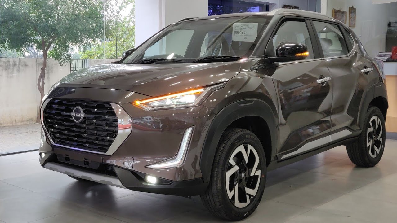Nissan Magnite Sandstone Brown Colour - Walkaround Video | TeamAutoTrend!