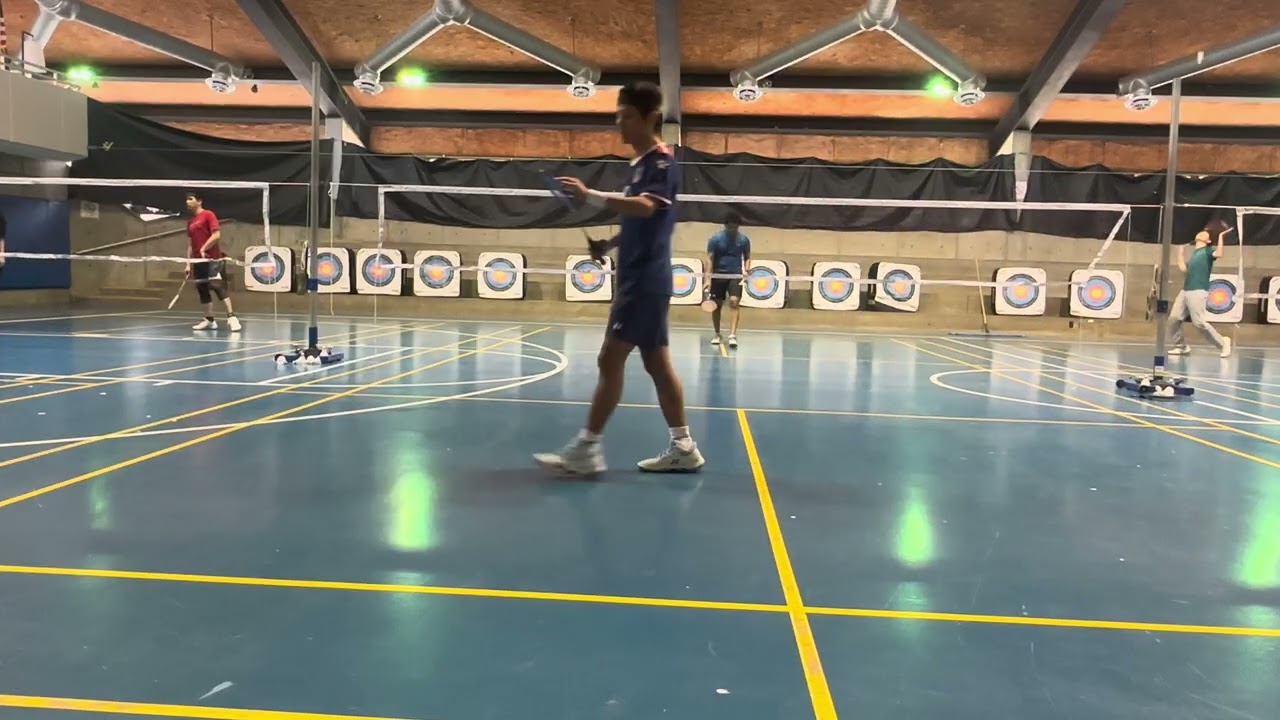 Enjoy with my badminton game ￼