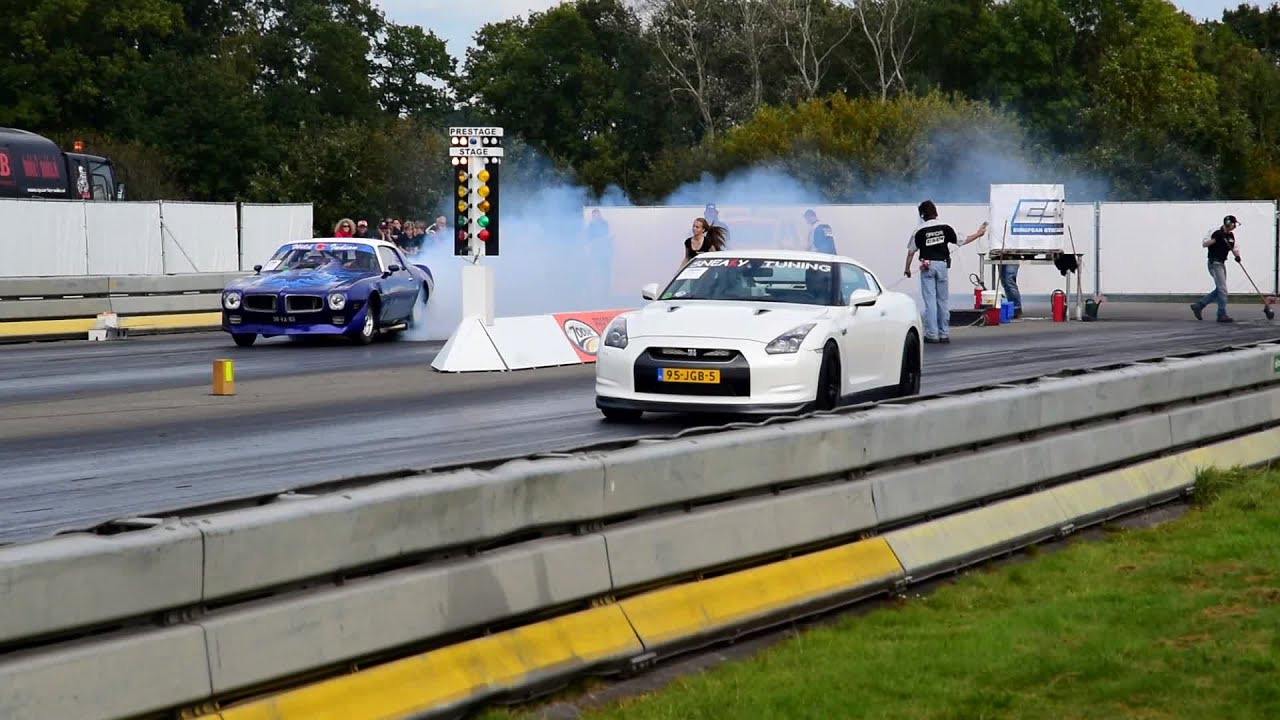 Sneaky Tuning Nissan GTR 