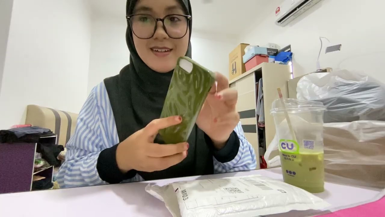 Digital Dairy🌸 Beli barang untuk kerja as partime🙆🏻‍♀️