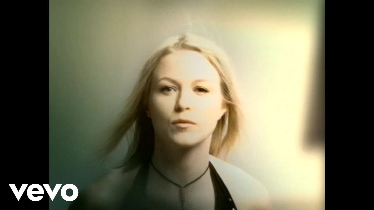 Carolyn Dawn Johnson - Complicated (Official Video)