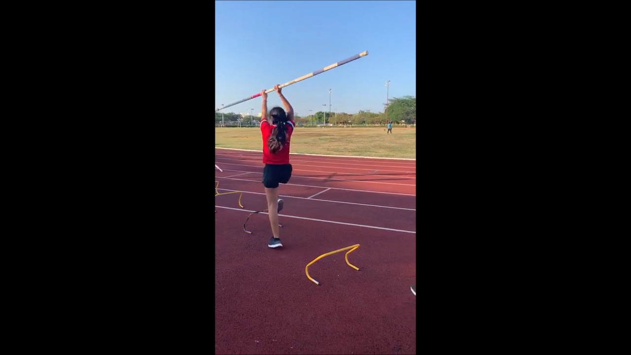 Sesión de entrenamiento iniciación salto con garrocha