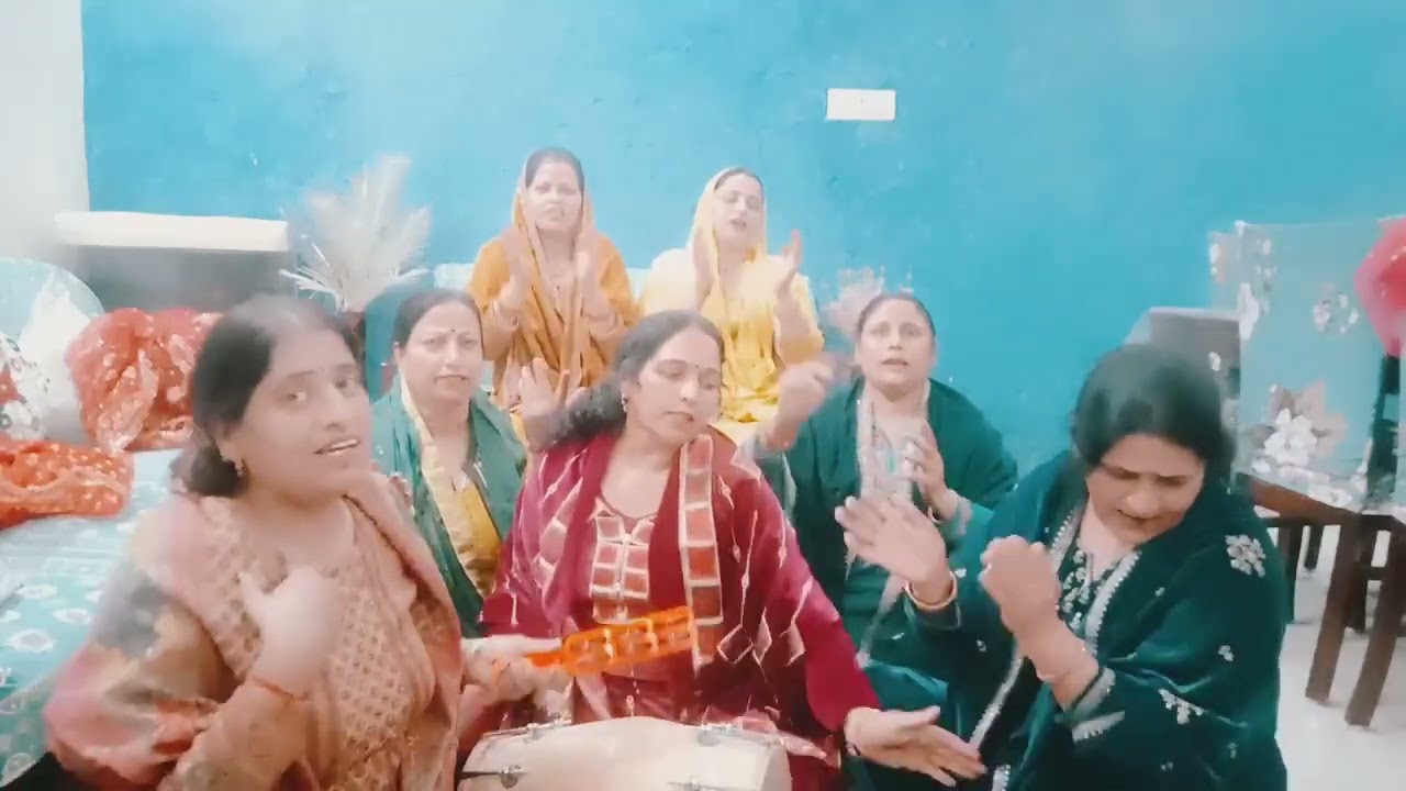 Himachali kirtan mandli 🙏 Bhole Ji ka kirtan (Chal Chaliye ni Goura)#bhaktimarg #vrindavanmarg 