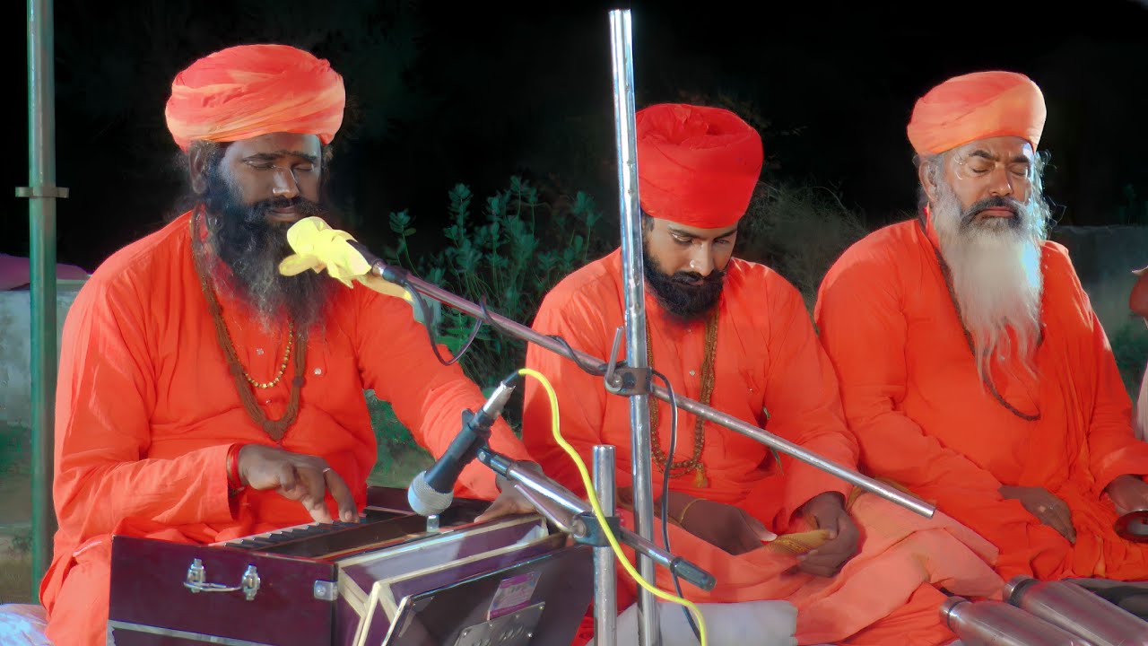 सतगुरु आविया रे | महंत श्री निर्मला नंद जी महाराज | Satguru Aaviya Re | Mahant Nirmala nand ji