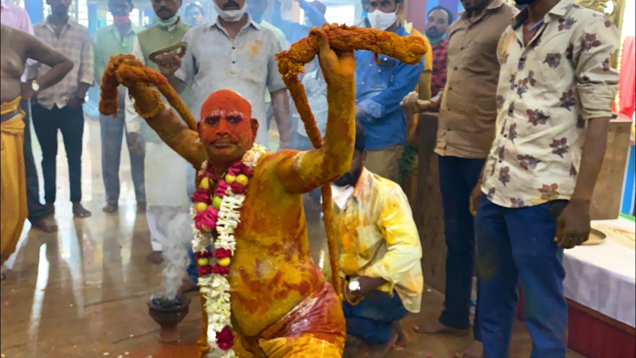 Potharaju Gavu | Potharaju Bandobast at Old City Bonalu 2021 | Miralam mandi Mahankali Temple