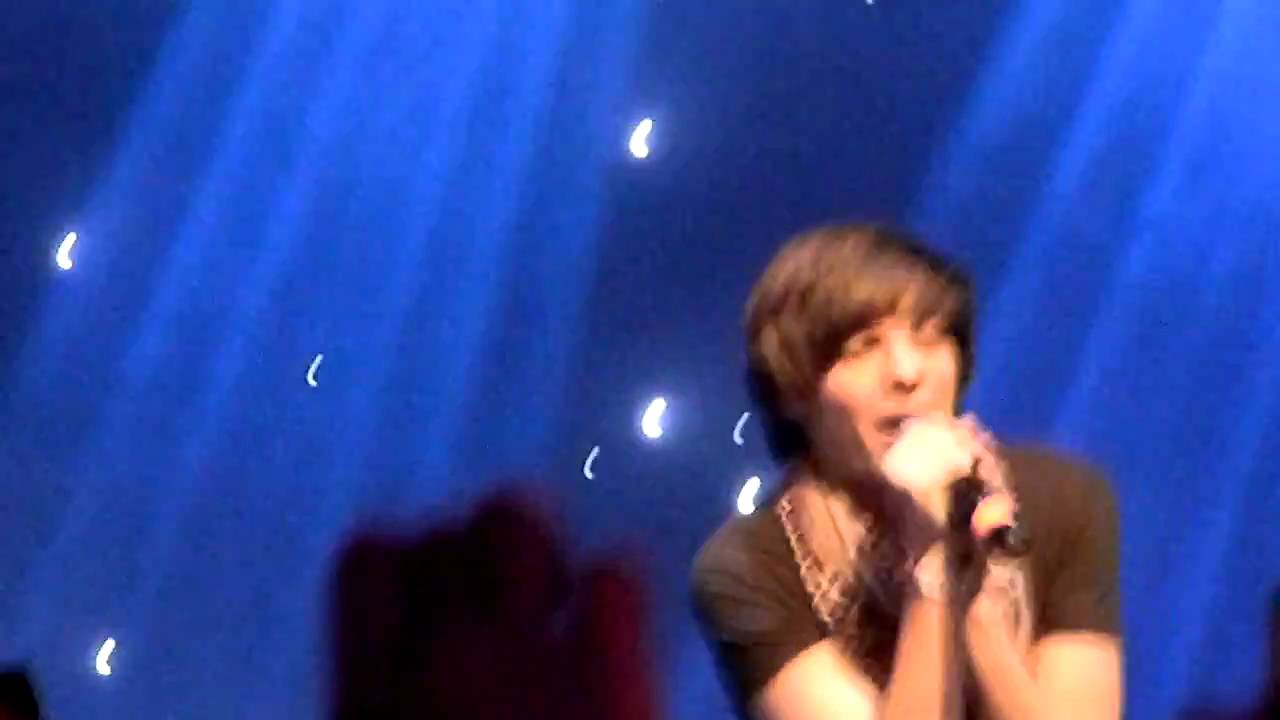 Torn - One Direction Gig in Hatfield 2nd January 2011