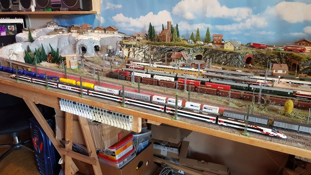 Spur N Modellbahn...TESTFAHRT Arnold ETR 610 plus neue Kesselwagen SBB..