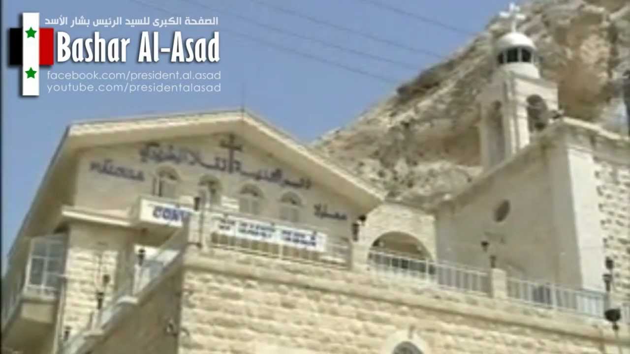 السيد الرئيس والسيدة الأولى في أحد كنائس معلولا