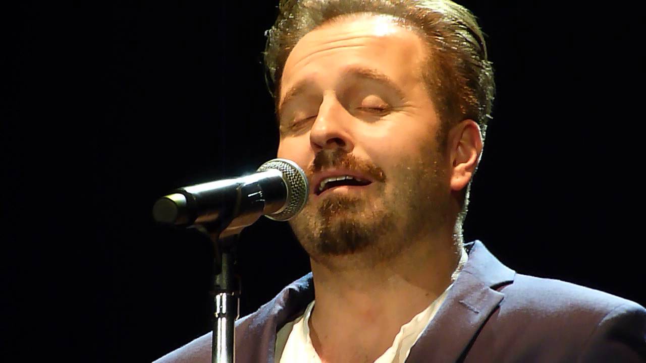 Alfie Boe 'Bring Him Home' Live in Newcastle 29.11.14 HD