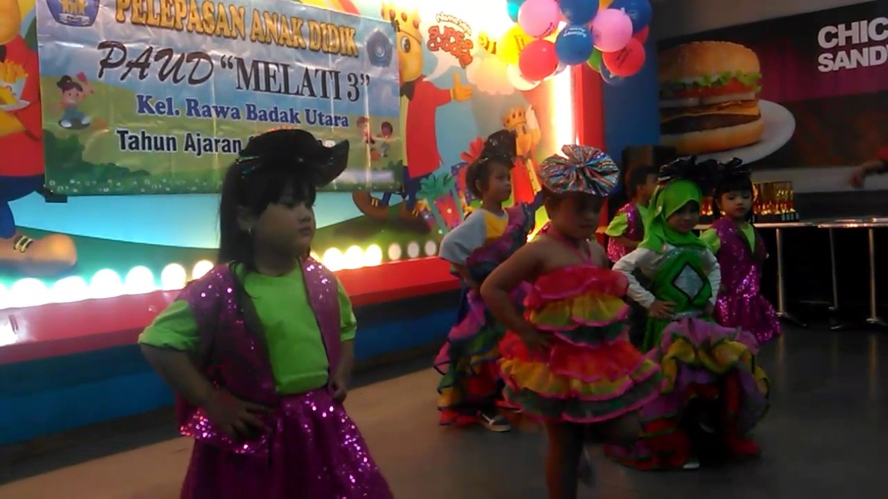 Tarian ayang2 perpisahan paud melati 3 RBU part2