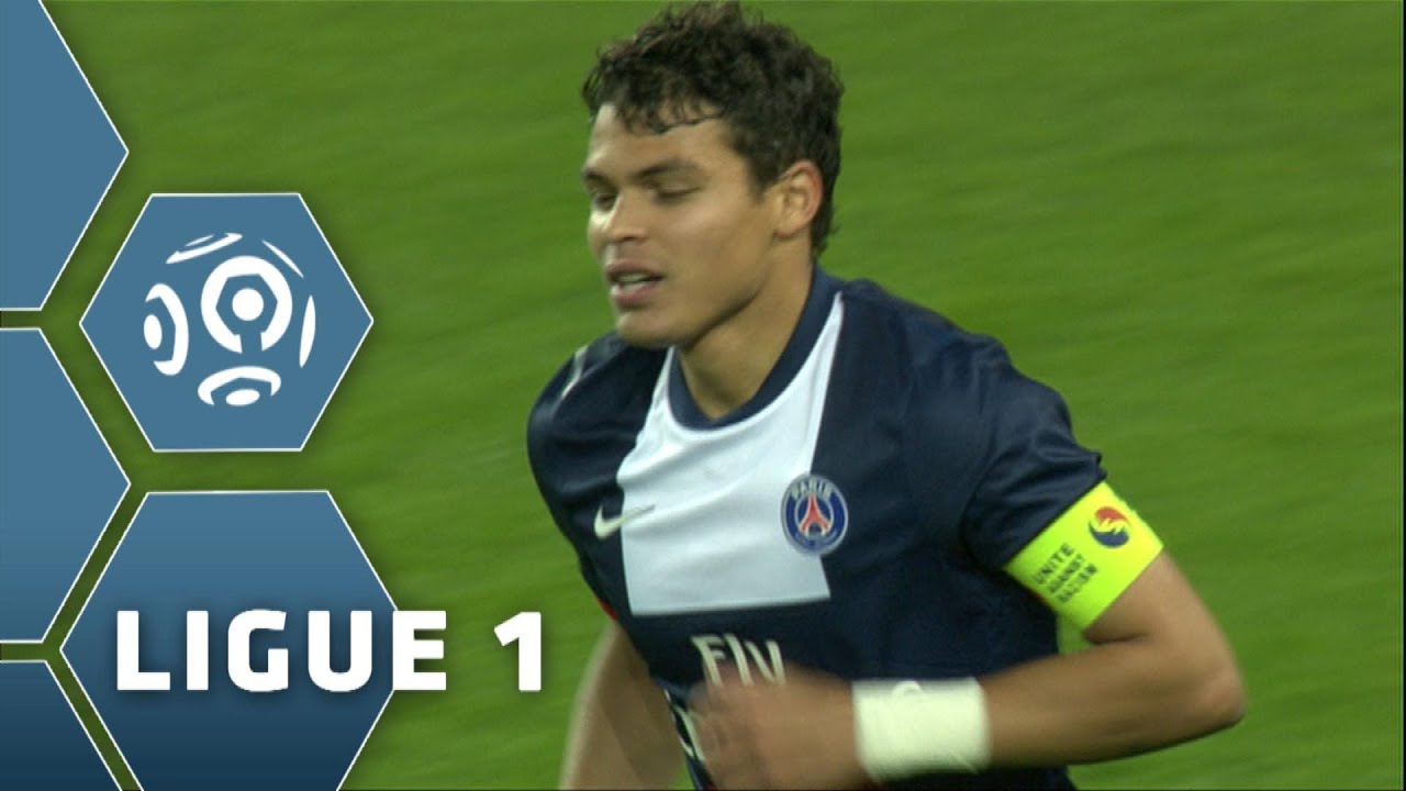 Thiago Silva scores with a WONDERFUL assist from Zlatan Ibrahimovic(14') - PSG-Sochaux (5-0)