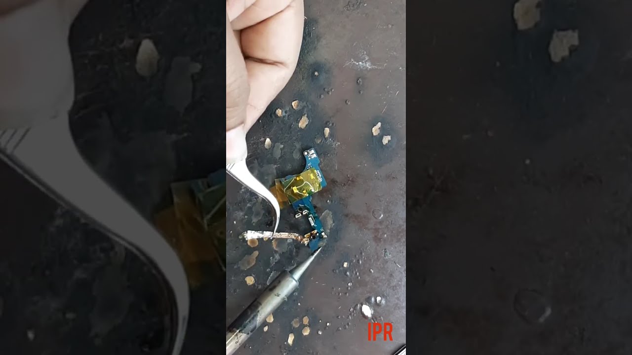 Samsung A01 charging