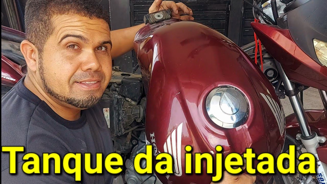 Como tirar tanque de moto injetada em detalhes