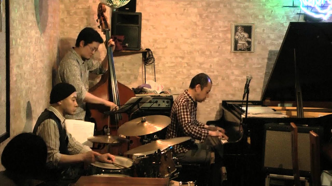 八木 隆幸トリオ　I'll Remember April