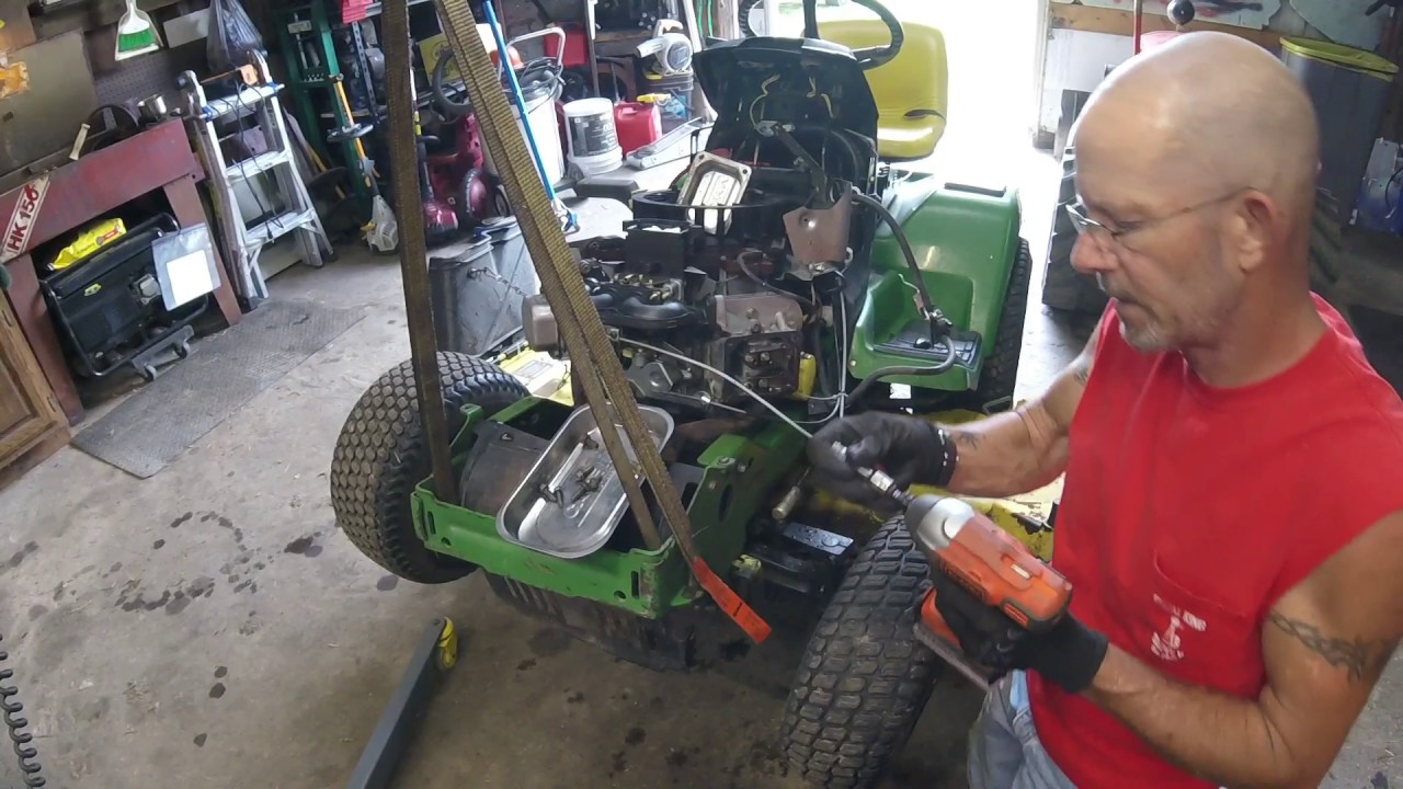 Briggs & Stratton V Twin Head Removal Real Time #smallenginenation