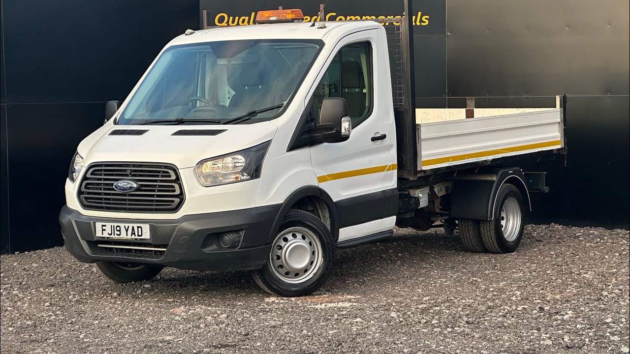 FORD TRANSIT TIPPER - FJ19 YAD