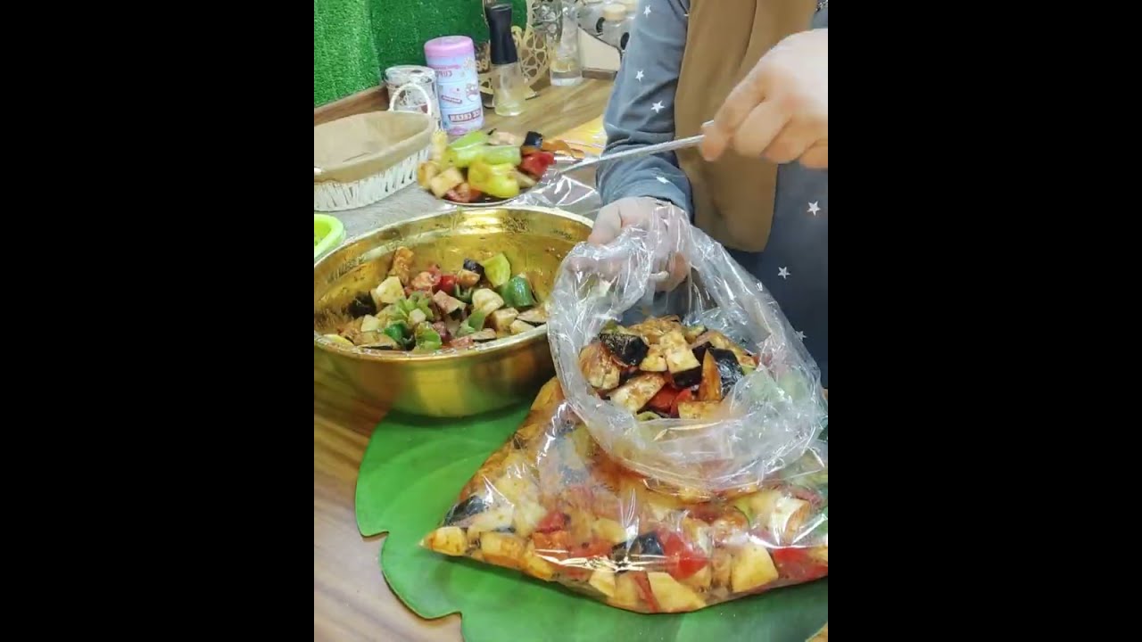 معرفش إزاااي مجربتش الطريقه دي من زمان🙃المسقعه من غير ولا نقطه زيت مشويه ومسكره #المسقعه