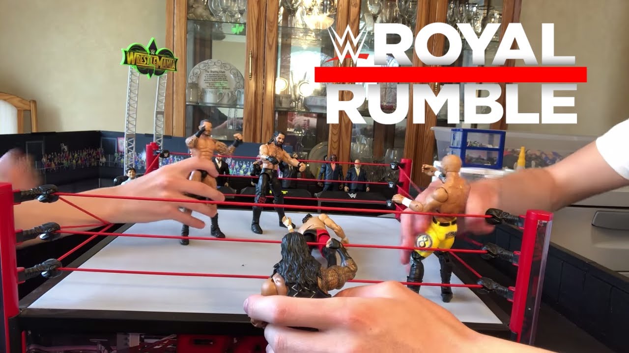 королевская битва с фигурками WWE