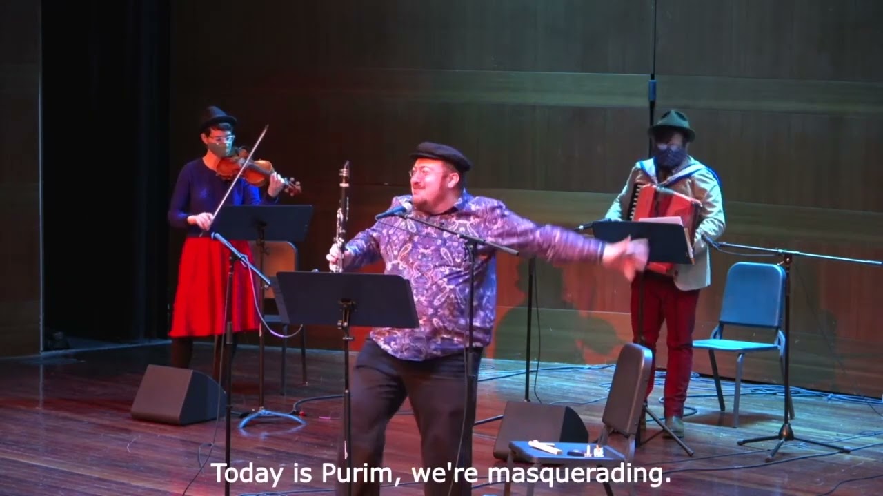Makhts Of (Open Up!) - Purim song in Yiddish