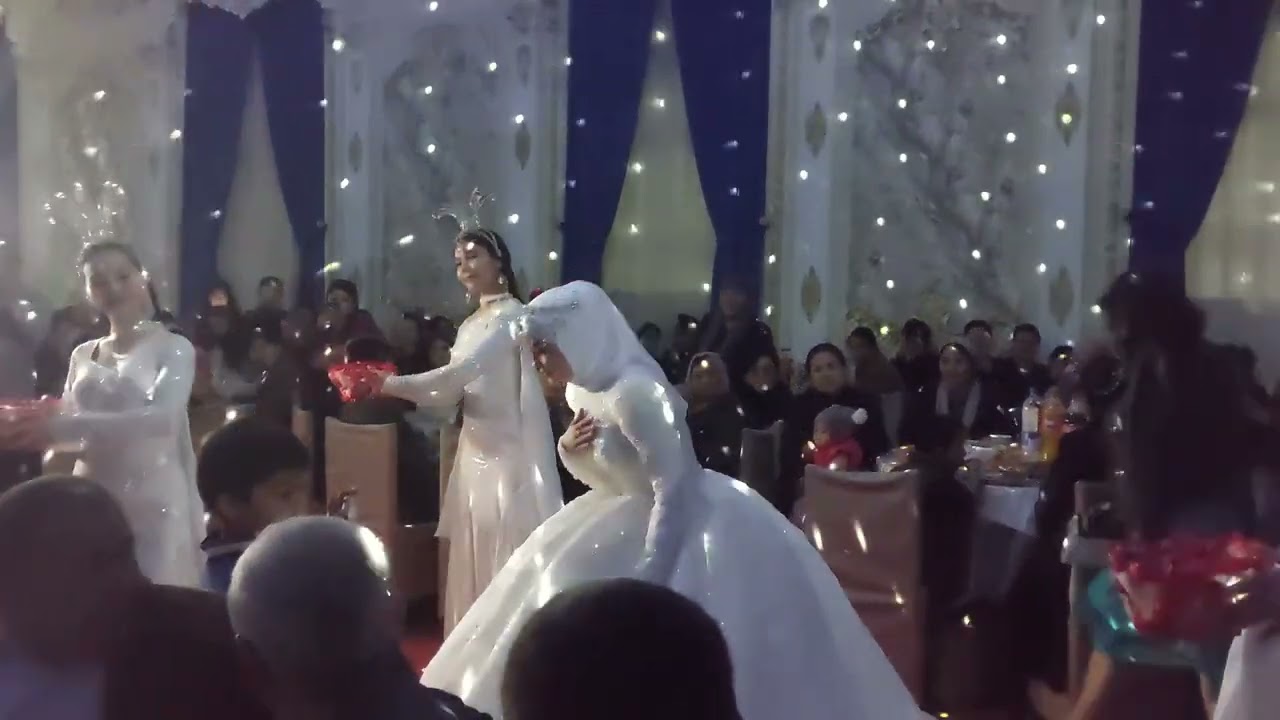 Qizlar bazmi Xurshida Eshniyazova Baxt-qushi tòyxinasi Studio Nur media