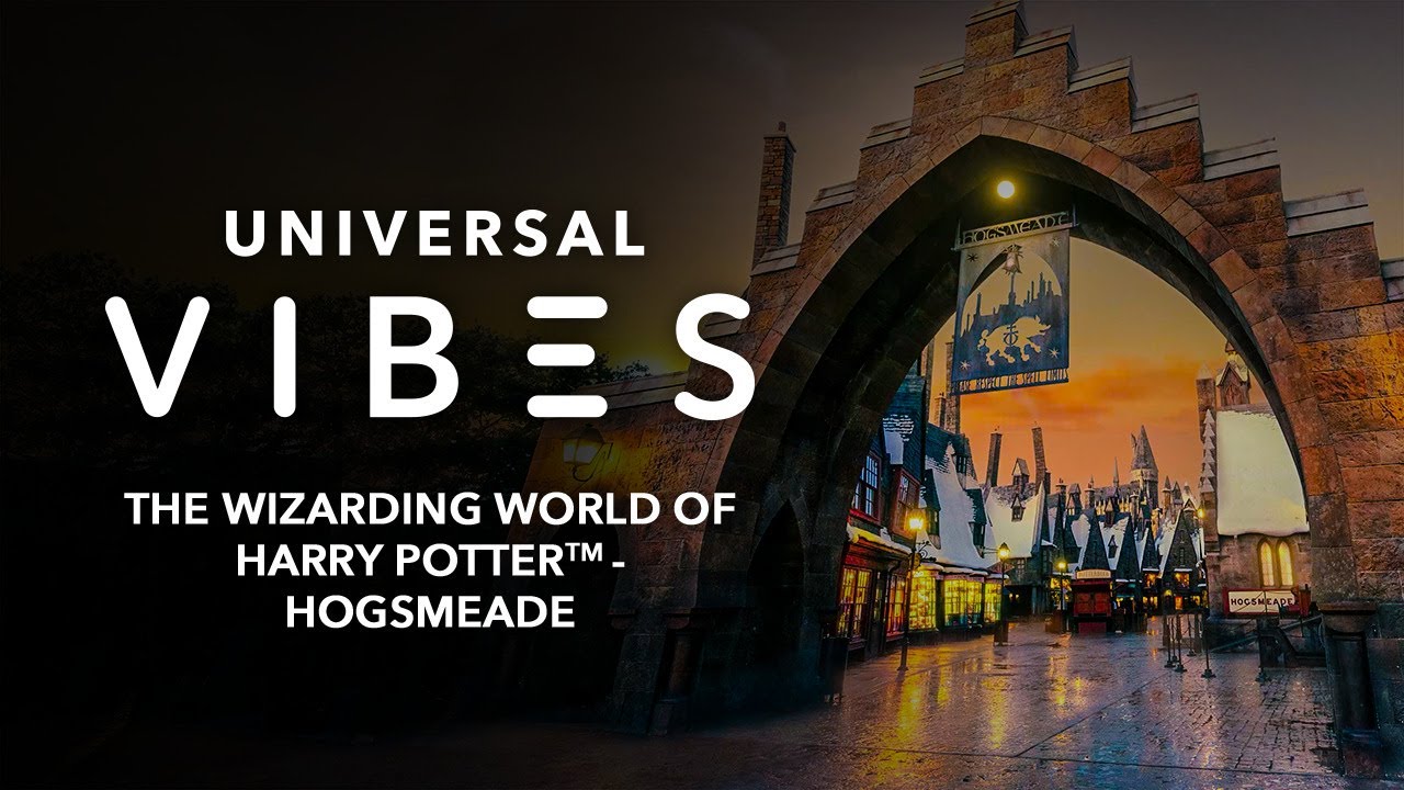 Sunset in The Wizarding World of Harry Potter – Hogsmeade | Universal Vibes