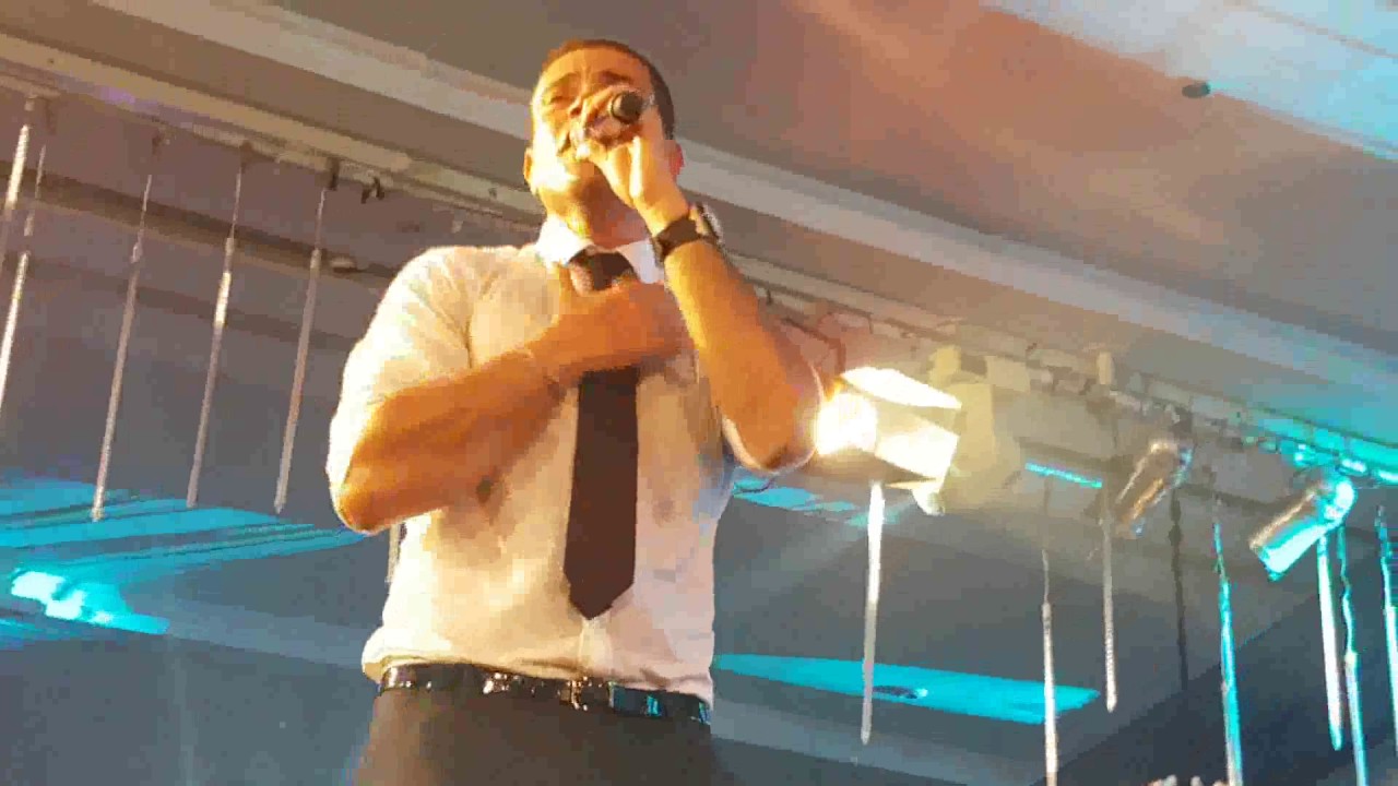 Amr Diab - Maak Alby حفلة لايف عمرو دياب - معاك قلبي By  Juba Mohamed