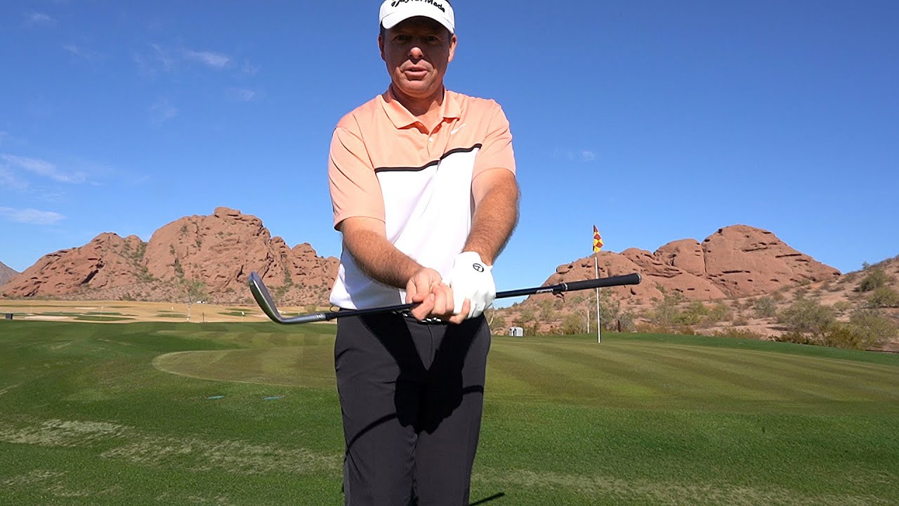 Golf instruction with Steve Scott: Don't chili dip the chip