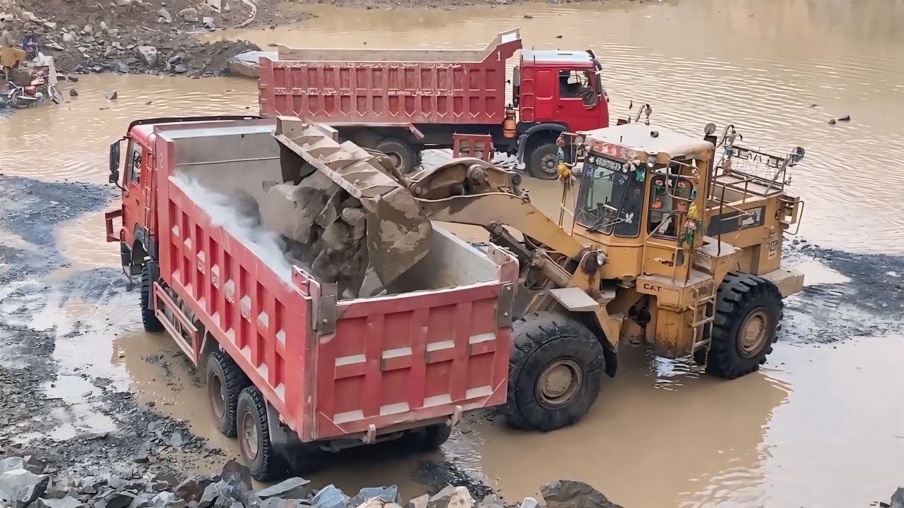 Massive Rock Loading Show By Powerful 966 Wheel Loader 