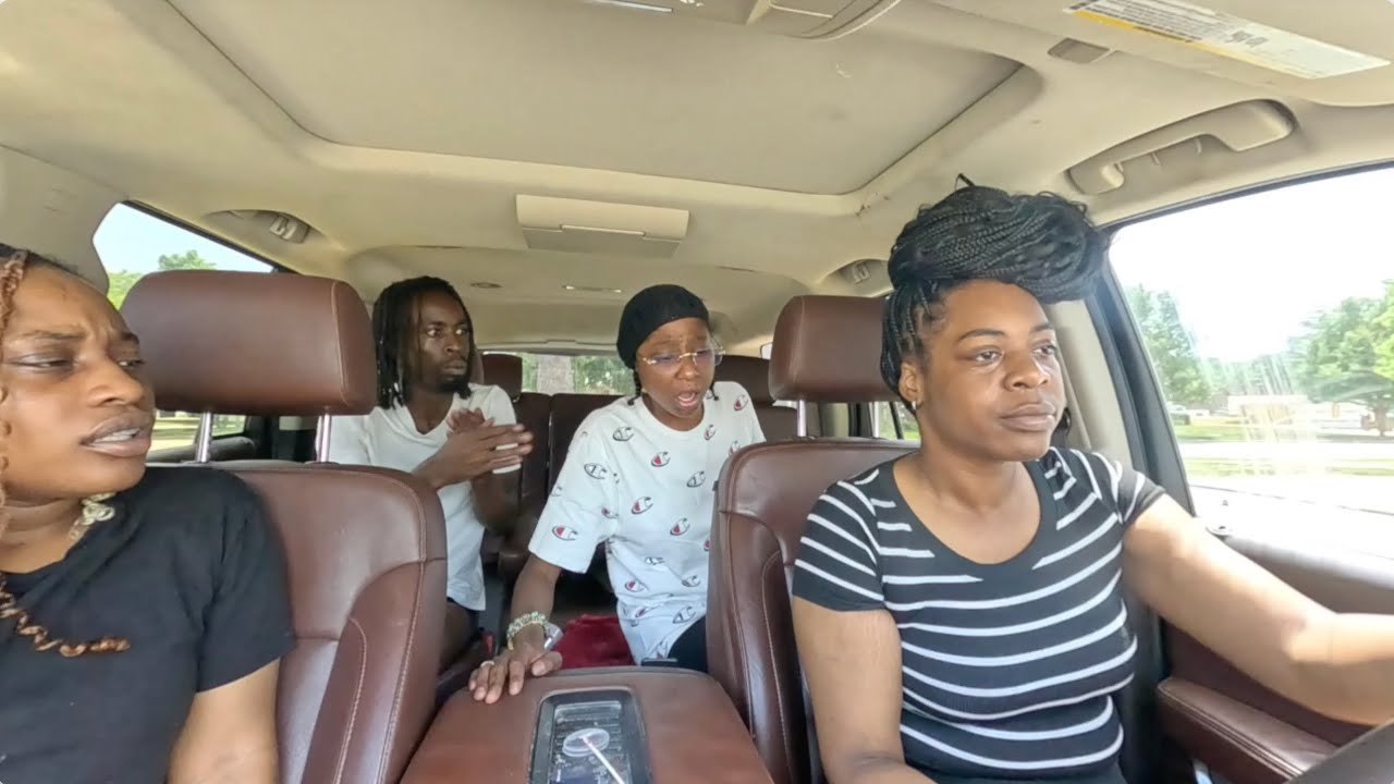 SPRAYING FART SPRAY & LOCKING THE WINDOWS PRANK ON SIBLINGS (EXTREMELY HILARIOUS)
