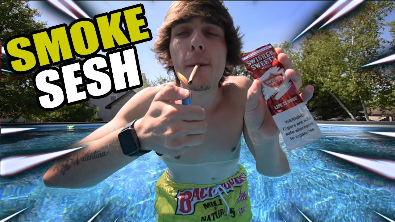SMOKE SESH 🍃 : My FIRST Blunt SWISHER SWEET *smoke with me*
