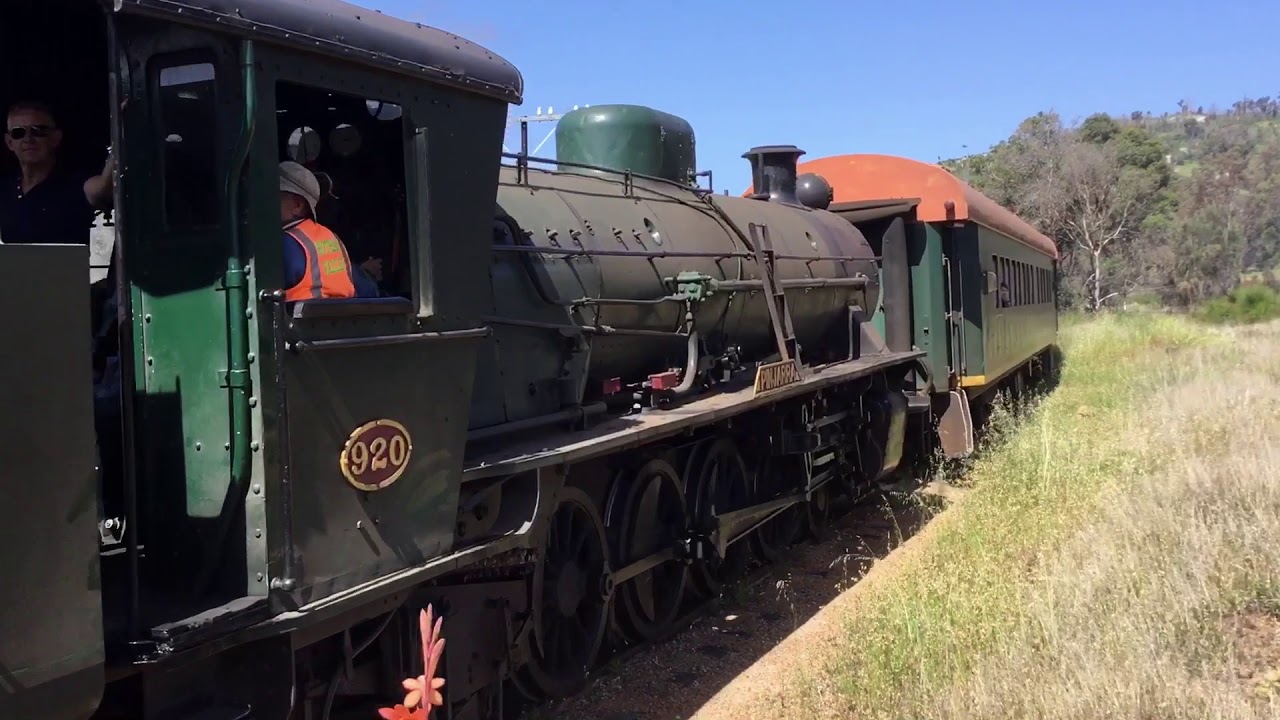 Australian Trains 71 - Hotham Valley Railway, final W920 Steam Ranger service 2017