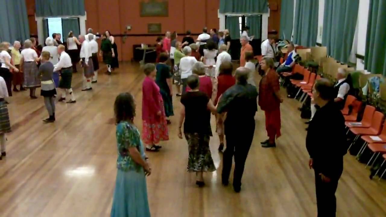 The Highland Fair - RSCDS Manchester Nice and Easy Dance
