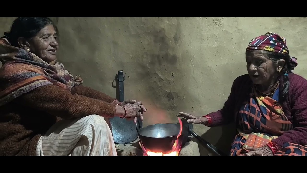 एक रात में दो व्यंजन बनाये#youtubeshorts #garhwalivlogger #pahadi #phadilifestyle 