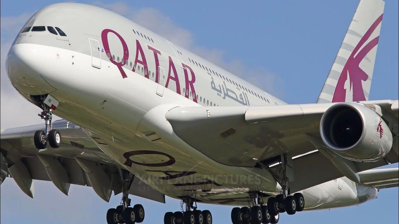 ✈️ QATAR  Emirates Cargo go-around at KTI Airport