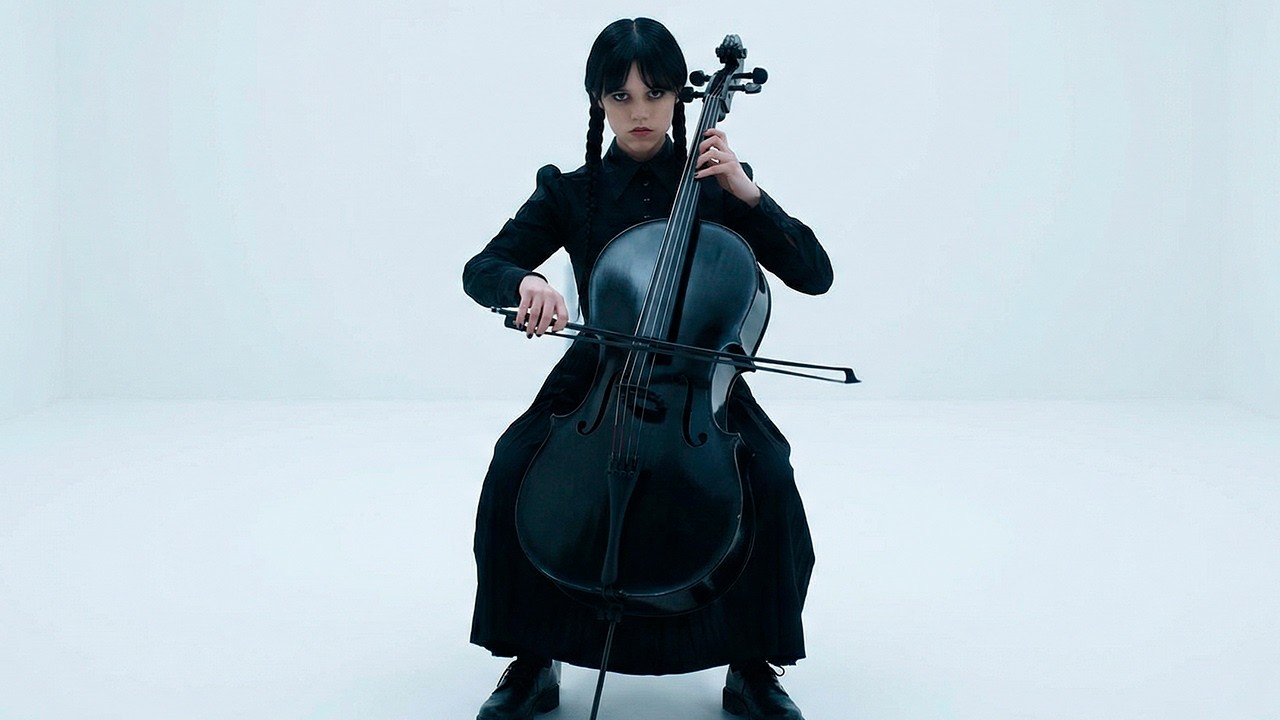 NEGRO SOBRE BLANCO | CELLO CINEMATOGRÁFICO