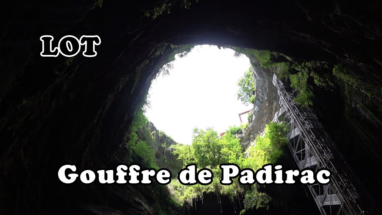 Le Gouffre de Padirac : une merveille souterraine à deux pas du Périgord