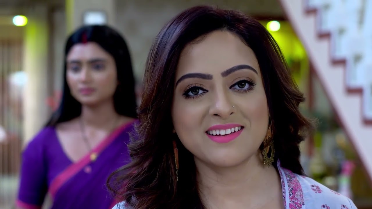 Jagadhatri - OMG 😱😱কৌশিকী শয়ম্ভুর পরিচয় চুরি করে | Full Ep 95 | Jagadhatri, Shayambhu | Zee Bangla