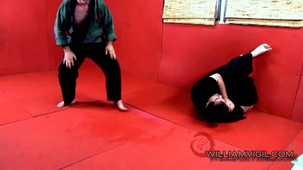 MAULING A GRAPPLER