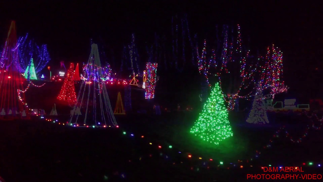 CHRISTMAS IN THE PARK LONGVIEW LAKE 2016